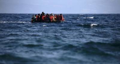&Lambda;ή&mu;&nu;&omicron;&sigmaf;: Ά&lambda;&lambda;&omicron;&iota; 38 &pi;&alpha;&rho;ά&nu;&omicron;&mu;&omicron;&iota; &mu;&epsilon;&tau;&alpha;&nu;ά&sigma;&tau;&epsilon;&sigmaf; έ&phi;&tau;&alpha;&sigma;&alpha;&nu; &tau;&alpha; &xi;&eta;&mu;&epsilon;&rho;ώ&mu;&alpha;&tau;&alpha; &sigma;&tau;&eta; &Lambda;ή&mu;&nu;&omicron;