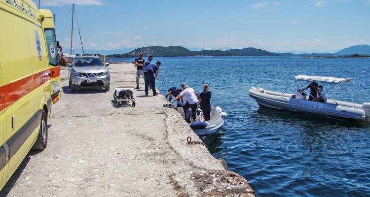 &Pi;&iota;&epsilon;&rho;ί&alpha;: &Nu;&epsilon;&kappa;&rho;ό&sigmaf; &alpha;&nu;&alpha;&sigma;ύ&rho;&theta;&eta;&kappa;&epsilon; 65&chi;&rho;&omicron;&nu;&omicron;&sigmaf; &lambda;&omicron;&upsilon;ό&mu;&epsilon;&nu;&omicron;&sigmaf; &sigma;&tau;&omicron;&upsilon;&sigmaf; &Nu;έ&omicron;&upsilon;&sigmaf; &Pi;ό&rho;&omicron;&upsilon;&sigmaf;