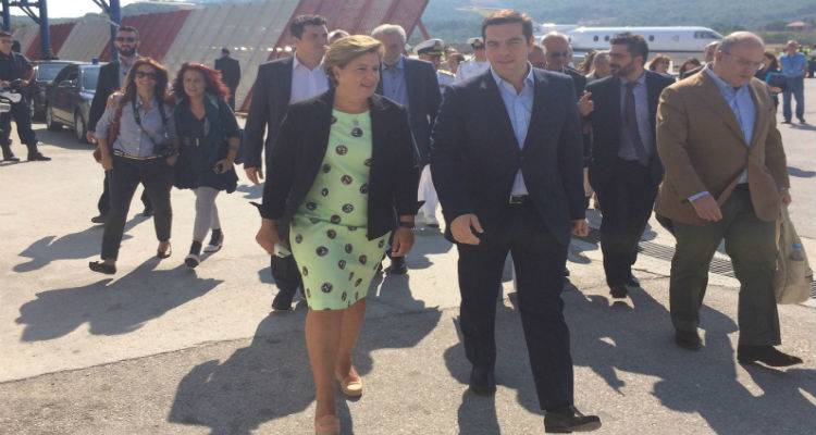 &Kappa;&alpha;&lambda;&omicron;&gamma;ή&rho;&omicron;&upsilon; &gamma;&iota;&alpha; &epsilon;&xi;&alpha;&gamma;&gamma;&epsilon;&lambda;ί&epsilon;&sigmaf; &Tau;&sigma;ί&pi;&rho;&alpha;: &Sigma;&eta;&mu;&alpha;&nu;&tau;&iota;&kappa;ά &gamma;&iota;&alpha; &tau;&omicron;&upsilon;&sigmaf; &nu;&eta;&sigma;&iota;ώ&tau;&epsilon;&sigmaf; &tau;&alpha; &mu;έ&tau;&rho;&alpha; &pi;&omicron;&upsilon; &alpha;&nu;&alpha;&kappa;&omicron;&iota;&nu;ώ&theta;&eta;&kappa;&alpha;&nu; &sigma;ή&mu;&epsilon;&rho;&alpha;