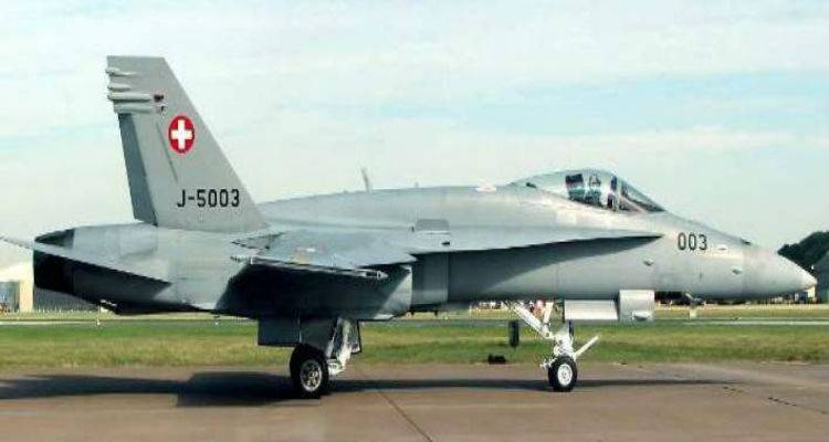 &Epsilon;&lambda;&beta;&epsilon;&tau;ί&alpha;: Έ&rho;&epsilon;&upsilon;&nu;&epsilon;&sigmaf; &sigma;&epsilon; &epsilon;&xi;έ&lambda;&iota;&xi;&eta; &gamma;&iota;&alpha; &tau;&omicron;&nu; &epsilon;&nu;&tau;&omicron;&pi;&iota;&sigma;&mu;ό &sigma;&tau;&rho;&alpha;&tau;&iota;&omega;&tau;&iota;&kappa;&omicron;ύ &alpha;&epsilon;&rho;&omicron;&sigma;&kappa;ά&phi;&omicron;&upsilon;&sigmaf;