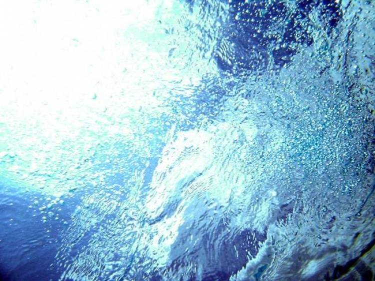 &Omicron; &pi;&nu;&iota;&gamma;&mu;ό&sigmaf; &delta;&epsilon; &mu;&omicron;&iota;ά&zeta;&epsilon;&iota; &mu;&epsilon; &pi;&nu;&iota;&gamma;&mu;ό