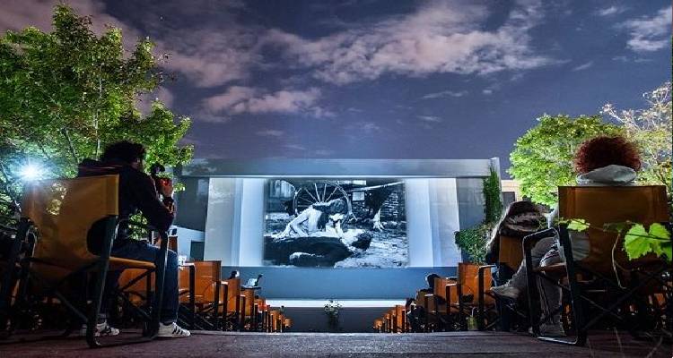 &Lambda;ή&mu;&nu;&omicron;&sigmaf;: &Tau;&alpha;&iota;&nu;ί&alpha; &kappa;ά&tau;&omega; &alpha;&pi;ό &tau;΄ &alpha;&sigma;&tau;έ&rho;&iota;&alpha; &sigma;&tau;&omicron; &Mu;&alpha;&rho;&omicron;ύ&lambda;&alpha; &gamma;&iota;&alpha; 4 &eta;&mu;έ&rho;&epsilon;&sigmaf;