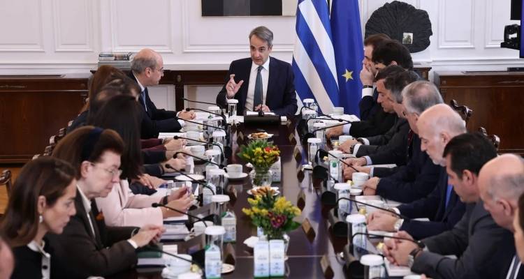 &Upsilon;&pi;&omicron;&upsilon;&rho;&gamma;&iota;&kappa;ό &Sigma;&upsilon;&mu;&beta;&omicron;ύ&lambda;&iota;&omicron; &tau;&eta;&nu; &Tau;&rho;ί&tau;&eta;: &Sigma;&tau;ή&rho;&iota;&xi;&eta; &epsilon;&rho;&gamma;&alpha;&zeta;&omicron;&mu;έ&nu;&omega;&nu;, &epsilon;&nu;ί&sigma;&chi;&upsilon;&sigma;&eta; &Delta;&eta;&mu;ό&sigma;&iota;&alpha;&sigmaf; &Upsilon;&gamma;&epsilon;ί&alpha;&sigmaf; &kappa;&alpha;&iota; &sigma;&tau;&epsilon;&gamma;&alpha;&sigma;&tau;&iota;&kappa;ό &sigma;&tau;&eta;&nu; &pi;&rho;ώ&tau;&eta; &gamma;&rho;&alpha;&mu;&mu;ή