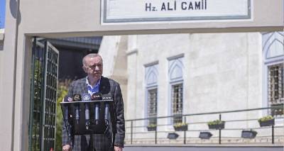 &Epsilon;&kappa;&beta;&iota;&alpha;&sigma;&mu;&omicron;ί &Epsilon;&rho;&nu;&tau;&omicron;&gamma;ά&nu; &sigma;&tau;&omicron; &Nu;&Alpha;&Tau;&Omicron; &gamma;&iota;&alpha; &Phi;&iota;&nu;&lambda;&alpha;&nu;&delta;ί&alpha; &kappa;&alpha;&iota; &Sigma;&omicron;&upsilon;&eta;&delta;ί&alpha; | &Mu;&iota;&lambda;ά &gamma;&iota;&alpha; &laquo;&xi;&epsilon;&nu;ώ&nu;&epsilon;&sigmaf; &tau;&rho;&omicron;&mu;&omicron;&kappa;&rho;&alpha;&tau;ώ&nu;&raquo; &kappa;&alpha;&iota; &epsilon;&pi;&iota;&tau;ί&theta;&epsilon;&tau;&alpha;&iota; &sigma;&tau;&eta;&nu; &Epsilon;&lambda;&lambda;ά&delta;&alpha;