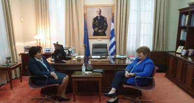 Με την Πρυτάνισσα του Πανεπιστημίου Αιγαίου συναντήθηκε η Γ.Γ Αιγαίου και Νησιωτικής Πολιτικής