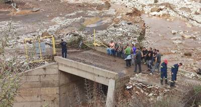 &Kappa;&alpha;&kappa;&omicron;&kappa;&alpha;&iota;&rho;ί&alpha; &sigma;&tau;&eta;&nu; &Alpha;&iota;&tau;&omega;&lambda;&omicron;&alpha;&kappa;&alpha;&rho;&nu;&alpha;&nu;ί&alpha;: &Nu;&epsilon;&kappa;&rho;ό&sigmaf; &epsilon;&nu;&tau;&omicron;&pi;ί&sigma;&tau;&eta;&kappa;&epsilon; &omicron; &phi;ύ&lambda;&alpha;&kappa;&alpha;&sigmaf; &pi;&omicron;&upsilon; &pi;&alpha;&rho;&alpha;&sigma;ύ&rho;&theta;&eta;&kappa;&epsilon; &alpha;&pi;ό &chi;&epsilon;ί&mu;&alpha;&rho;&rho;&omicron;