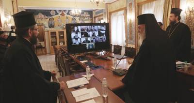 &Pi;ά&sigma;&chi;&alpha;: &Kappa;&epsilon;&kappa;&lambda;&epsilon;&iota;&sigma;&mu;έ&nu;&omega;&nu; &tau;&omega;&nu; &theta;&upsilon;&rho;ώ&nu; &omicron;&iota; &Lambda;&epsilon;&iota;&tau;&omicron;&upsilon;&rho;&gamma;ί&epsilon;&sigmaf; &tau;&eta;&nu; &Mu;. &Epsilon;&beta;&delta;&omicron;&mu;ά&delta;&alpha; | &Sigma;&tau;&iota;&sigmaf; 26 &Mu;&alpha;ΐ&omicron;&upsilon; &tau;&omicron; &laquo;&Chi;&rho;&iota;&sigma;&tau;ό&sigmaf; &Alpha;&nu;έ&sigma;&tau;&eta;&raquo;