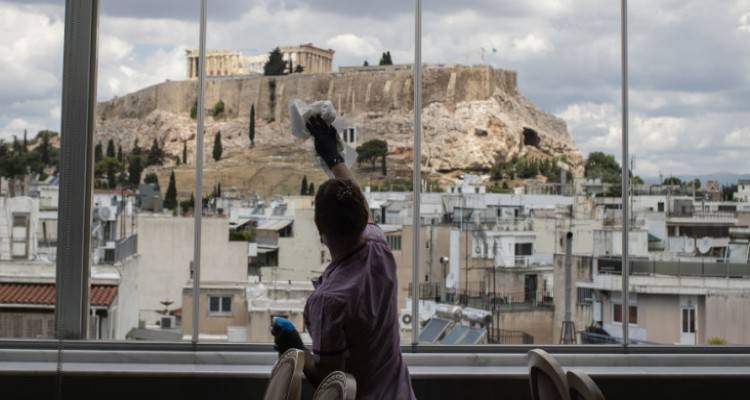 Κορωνοϊός: Ποια μέτρα και σε ποιες περιοχές ισχύουν από σήμερα