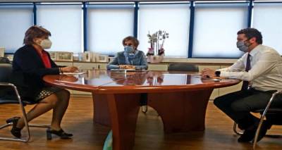 &Epsilon;&nu;ί&sigma;&chi;&upsilon;&sigma;&eta; &delta;&epsilon;&xi;&iota;&omicron;&tau;ή&tau;&omega;&nu; &alpha;&gamma;&rho;&omicron;&tau;ώ&nu; &xi;&epsilon;&kappa;&iota;&nu;ώ&nu;&tau;&alpha;&sigmaf; &alpha;&pi;&omicron; &tau;&omicron;&nu; &alpha;&mu;&pi;&epsilon;&lambda;&omicron;&iota;&nu;&iota;&kappa;ό &tau;&omicron;&mu;έ&alpha;