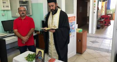 &Lambda;ή&mu;&nu;&omicron;&sigmaf;: &Omicron; &Alpha;&gamma;&iota;&alpha;&sigma;&mu;ό&sigmaf; &sigma;&tau;&omicron; &Epsilon;&iota;&delta;&iota;&kappa;ό &Sigma;&chi;&omicron;&lambda;&epsilon;ί&omicron; &Kappa;&alpha;&lambda;&lambda;&iota;&theta;έ&alpha;&sigmaf; (photos)