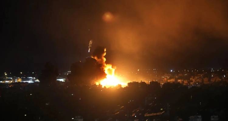 &Mu;&pi;&alpha;&rho;ά&zeta; &rho;&omicron;&upsilon;&kappa;&epsilon;&tau;ώ&nu; &tau;&eta;&sigmaf; &Chi;&epsilon;&zeta;&mu;&pi;&omicron;&lambda;ά&chi; &sigma;&tau;&omicron; &Iota;&sigma;&rho;&alpha;ή&lambda; -&Mu;&epsilon; &beta;&omicron;&mu;&beta;&alpha;&rho;&delta;&iota;&sigma;&mu;ό &alpha;&pi;ά&nu;&tau;&eta;&sigma;&epsilon; &tau;&omicron; &Tau;&epsilon;&lambda; &Alpha;&beta;ί&beta;