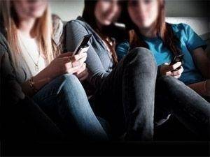 &Tau;έ&lambda;&omicron;&sigmaf; &tau;&alpha; &kappa;&iota;&nu;&eta;&tau;ά &kappa;&alpha;&iota; &omicron;&iota; &kappa;ά&mu;&epsilon;&rho;&epsilon;&sigmaf; &sigma;&tau;&alpha; &sigma;&chi;&omicron;&lambda;&epsilon;ί&alpha;