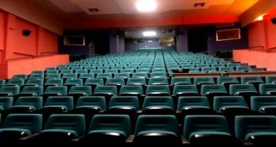 Συνεχίζει το «πάγωμα» των ταινιών το Μαρούλα