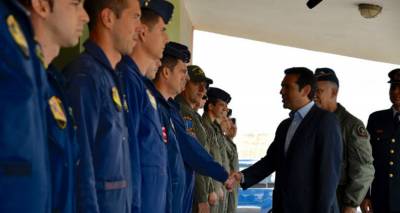 &Tau;&sigma;ί&pi;&rho;&alpha;&sigmaf; &alpha;&pi;ό &tau;&eta;&nu; 130 &Sigma;&mu;&eta;&nu;&alpha;&rho;&chi;ί&alpha; &Mu;ά&chi;&eta;&sigmaf; &sigma;&tau;&eta; &Lambda;ή&mu;&nu;&omicron;: &laquo;&Pi;&rho;έ&pi;&epsilon;&iota; &nu;&alpha; &theta;&upsilon;&mu;ό&mu;&alpha;&sigma;&tau;&epsilon; &alpha;&upsilon;&tau;&omicron;ύ&sigmaf; &pi;&omicron;&upsilon; έ&phi;&upsilon;&gamma;&alpha;&nu;&raquo;