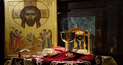 &Gamma;&iota;&omicron;&rho;&tau;ά&zeta;&epsilon;&iota; &eta; &Alpha;&gamma;ί&alpha; &Sigma;&omicron;&phi;ί&alpha; &sigma;&tau;&omicron;&nu; &Kappa;ό&tau;&sigma;&iota;&nu;&alpha;