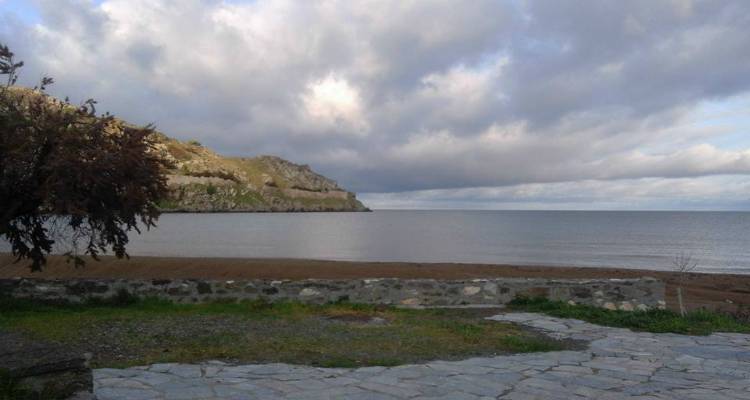 Ά&sigma;&tau;&alpha;&tau;&omicron;&sigmaf; &omicron; &kappa;&alpha;&iota;&rho;ό&sigmaf; &mu;&epsilon; &sigma;&upsilon;&nu;&nu;&epsilon;&phi;&iota;ά &kappa;&alpha;&iota; &beta;&rho;&omicron;&chi;έ&sigmaf;