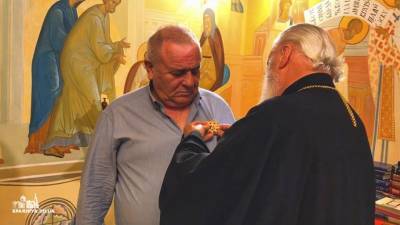 &Omicron; &Pi;&alpha;&nu;&tau;&epsilon;&lambda;ή&sigmaf; &Mu;&pi;&omicron;ύ&mu;&pi;&omicron;&upsilon;&rho;&alpha;&sigmaf; &beta;&rho;&alpha;&beta;&epsilon;ύ&theta;&eta;&kappa;&epsilon; &alpha;&pi;ό &tau;&eta;&nu; &Omicron;&upsilon;&kappa;&rho;&alpha;&nu;&iota;&kappa;ή &Omicron;&rho;&theta;ό&delta;&omicron;&xi;&eta; &Epsilon;&kappa;&kappa;&lambda;&eta;&sigma;ί&alpha; &gamma;&iota;&alpha; &tau;&eta; &phi;&iota;&lambda;&alpha;&nu;&theta;&rho;&omega;&pi;&iota;&kappa;ή &tau;&omicron;&upsilon; &delta;&rho;ά&sigma;&eta;