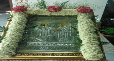 &Pi;&alpha;&nu;&eta;&gamma;&upsilon;&rho;ί&zeta;&epsilon;&iota; &tau;&omicron; &pi;&alpha;&rho;&epsilon;&kappa;&kappa;&lambda;ή&sigma;&iota; &tau;&omega;&nu; &Alpha;&gamma;ί&omega;&nu; &Kappa;&omega;&nu;&sigma;&tau;&alpha;&nu;&tau;ί&nu;&omicron;&upsilon; &kappa;&alpha;&iota; &Epsilon;&lambda;έ&nu;&eta;&sigmaf; &sigma;&tau;&omicron;&nu; Ά&gamma;&iota;&omicron; &Delta;&eta;&mu;ή&tau;&rho;&iota;&omicron;