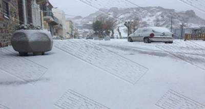 &Sigma;&tau;&alpha; "&lambda;&epsilon;&upsilon;&kappa;ά" &eta; &Mu;ύ&rho;&iota;&nu;&alpha; | &Pi;&rho;ώ&tau;&omicron; &phi;&omega;&tau;&omicron;&rho;&epsilon;&pi;&omicron;&rho;&tau;ά&zeta;