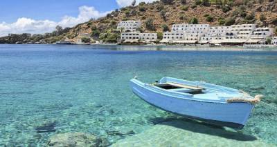 &Alpha;&upsilon;&tau;ά &laquo;&beta;&gamma;&alpha;ί&nu;&omicron;&upsilon;&nu; &sigma;&tau;&omicron; &sigma;&phi;&upsilon;&rho;ί&raquo;: &Nu;&eta;&sigma;&iota;ά, &omicron;&lambda;&upsilon;&mu;&pi;&iota;&alpha;&kappa;ά έ&rho;&gamma;&alpha;, &xi;&epsilon;&nu;&omicron;&delta;&omicron;&chi;&epsilon;ί&alpha;, &lambda;&iota;&mu;ά&nu;&iota;&alpha;, &alpha;&epsilon;&rho;&omicron;&delta;&rho;ό&mu;&iota;&alpha;