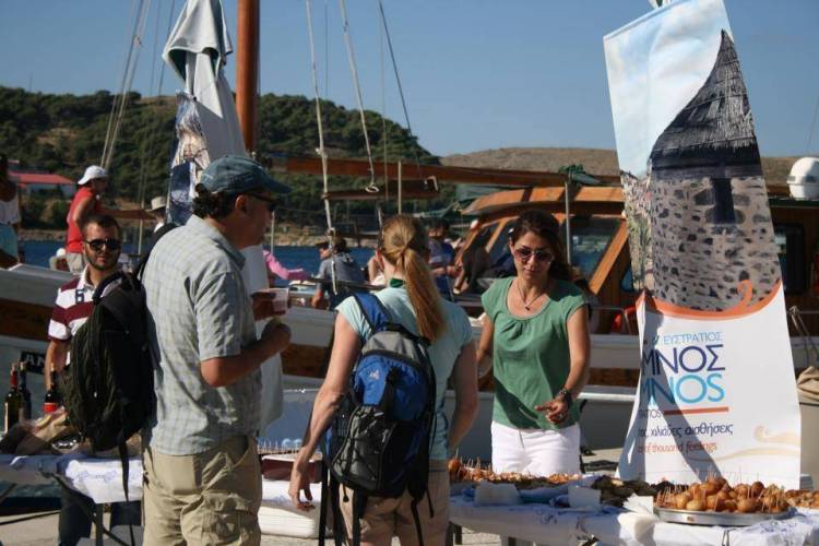 Δράσεις υποδοχής, προσφοράς και προώθησης τοπικών προϊόντων στους επιβάτες της κρουαζιέρας