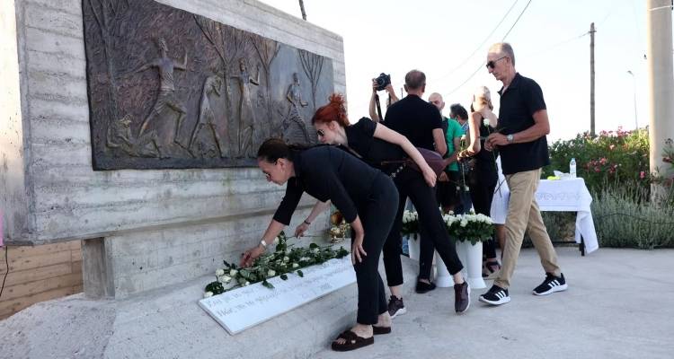Μάτι: Έξι χρόνια από τη φονική φωτιά με τα 104 θύματα -Εκδηλώσεις μνήμης για τους νεκρούς