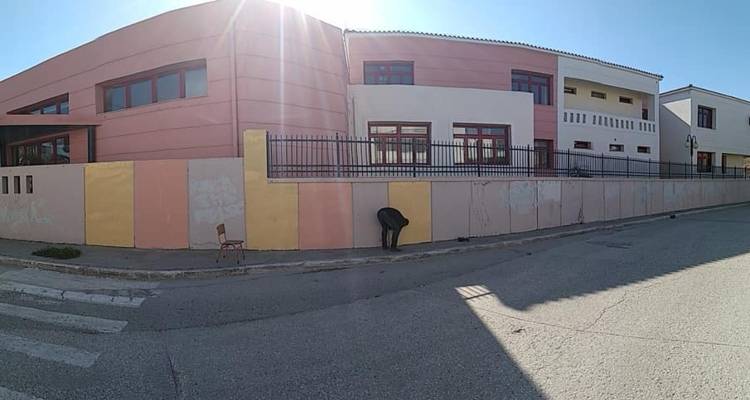 2&omicron; &Delta;&eta;&mu;&omicron;&tau;&iota;&kappa;ό &Sigma;&chi;&omicron;&lambda;&epsilon;ί&omicron; &Mu;ύ&rho;&iota;&nu;&alpha;&sigmaf;: &Omicron;&iota; &epsilon;&kappa;&pi;&alpha;&iota;&delta;&epsilon;&upsilon;&tau;&iota;&kappa;&omicron;ί &zeta;&eta;&tau;&omicron;ύ&nu; &tau;&rho;ί&alpha; &tau;&mu;ή&mu;&alpha;&tau;&alpha; &sigma;&tau;&eta;&nu; &Alpha;΄ &tau;ά&xi;&eta; &gamma;&iota;&alpha; 50 &mu;&alpha;&theta;&eta;&tau;έ&sigmaf;