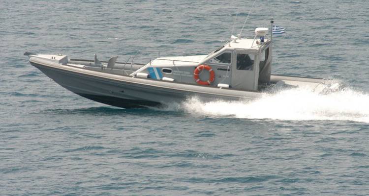 &Lambda;ή&mu;&nu;&omicron;&sigmaf;: &Epsilon;&nu;&tau;&omicron;&pi;ί&sigma;&tau;&eta;&kappa;&epsilon; &alpha;&nu;&theta;&rho;ώ&pi;&iota;&nu;&omicron; &kappa;&rho;&alpha;&nu;ί&omicron; &kappa;&alpha;&iota; &omicron;&sigma;&tau;ό &sigma;&epsilon; &pi;&alpha;&rho;&alpha;&lambda;ί&alpha; &tau;&omicron;&upsilon; &nu;&eta;&sigma;&iota;&omicron;ύ