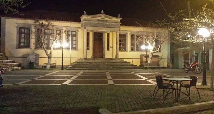Κινηματογραφική βραδιά κάτω από τα αστέρια στον Πλατύ