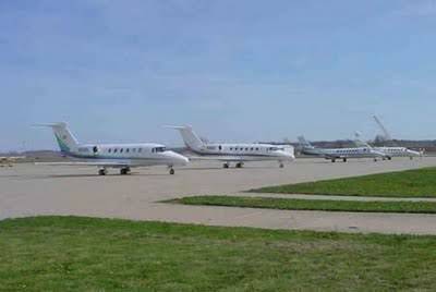 Η Περιφέρεια Βορείου Αιγαίου κατά της πώλησης των αεροδρομίων