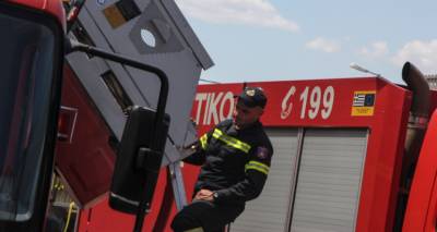 &Upsilon;&psi;&eta;&lambda;ό&sigmaf; &kappa;ί&nu;&delta;&upsilon;&nu;&omicron;&sigmaf; &pi;&upsilon;&rho;&kappa;&alpha;&gamma;&iota;ά&sigmaf; &sigma;ή&mu;&epsilon;&rho;&alpha; &sigma;&epsilon; &Lambda;ή&mu;&nu;&omicron; &kappa;&alpha;&iota; Ά&gamma;&iota;&omicron; &Epsilon;&upsilon;&sigma;&tau;&rho;ά&tau;&iota;&omicron;