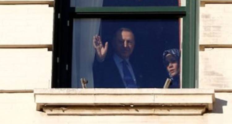 Στις ΗΠΑ ο Ερντογάν για τη συνάντηση με Τραμπ | Φρούριο το ξενοδοχείο που μένει