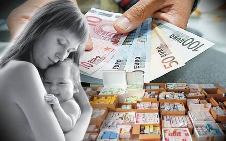 Trafficking &gamma;&upsilon;&nu;&alpha;&iota;&kappa;ώ&nu; &alpha;&pi;ό &tau;&eta; &mu;&alpha;&phi;ί&alpha; &tau;&omega;&nu; &epsilon;&xi;&omega;&sigma;&omega;&mu;&alpha;&tau;&iota;&kappa;ώ&nu;
