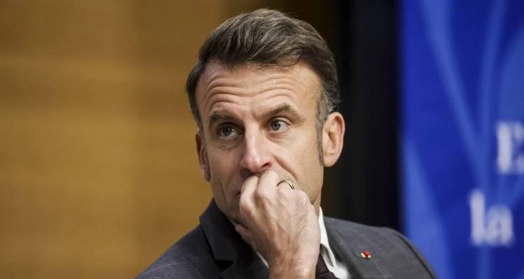 Στενεύουν τα περιθώρια για τον Μακρόν, ποιον θα επιλέξει για επόμενο πρωθυπουργό της Γαλλίας