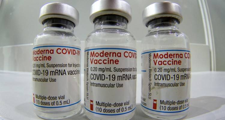 Moderna: Ξεκινούν δοκιμές τροποποιημένης έκδοσης του εμβολίου για την νοτιοαφρικανική μετάλλαξη