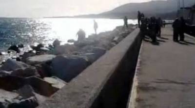 &Mu;&upsilon;&tau;&iota;&lambda;ή&nu;&eta;: &Epsilon;&nu;&tau;&omicron;&pi;ί&sigma;&tau;&eta;&kappa;&epsilon; &pi;&tau;ώ&mu;&alpha; &gamma;&upsilon;&nu;&alpha;ί&kappa;&alpha;&sigmaf; &sigma;&tau;&omicron; &lambda;&iota;&mu;ά&nu;&iota;