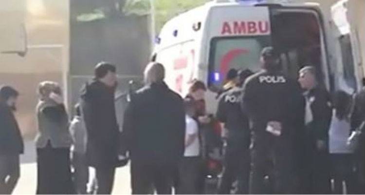 &Epsilon;&nu;&nu;&iota;ά&chi;&rho;&omicron;&nu;&omicron; &alpha;&gamma;ό&rho;&iota; &sigma;&tau;&eta;&nu; &Tau;&omicron;&upsilon;&rho;&kappa;ί&alpha; &laquo;&delta;&eta;&lambda;&eta;&tau;&eta;&rho;ί&alpha;&sigma;&epsilon;&raquo; 25 &sigma;&upsilon;&mu;&mu;&alpha;&theta;&eta;&tau;έ&sigmaf; &tau;&omicron;&upsilon; &pi;&omicron;&upsilon; &tau;&omicron;&upsilon; &alpha;&sigma;&kappa;&omicron;ύ&sigma;&alpha;&nu; bullying!