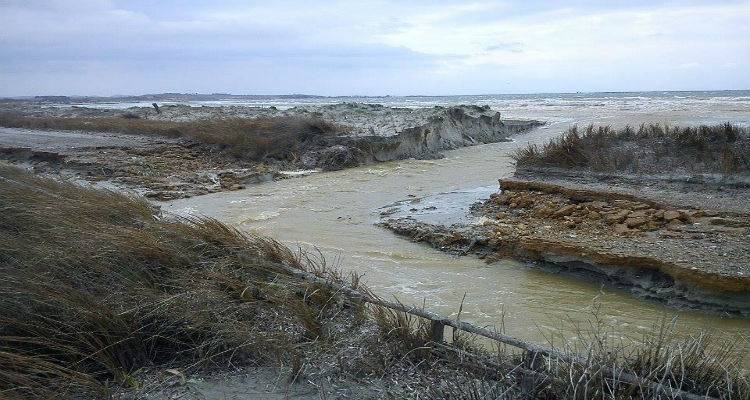 «Βιβλική καταστροφή» στο Κέρος (photos)
