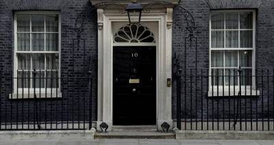 Κορονοϊός : Κενό εξουσίας στην κυβέρνηση μετά την προσαγωγή του Μπόρις Τζόνσον στο νοσοκομείο