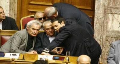 &Alpha;&nu;&alpha;&sigma;&chi;&eta;&mu;&alpha;&tau;&iota;&sigma;&mu;ό&sigmaf; &mu;&epsilon;&tau;ά &tau;&eta; &psi;ή&phi;&iota;&sigma;&eta; &tau;&omicron;&upsilon; &nu;&omicron;&mu;&omicron;&sigma;&chi;&epsilon;&delta;ί&omicron;&upsilon;