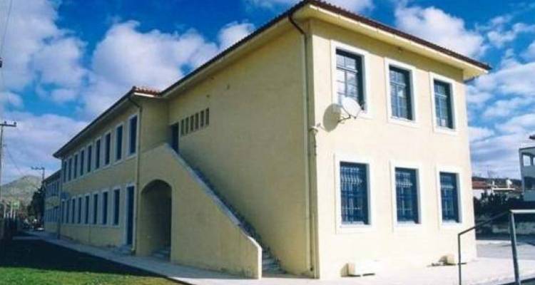 &Xi;&epsilon;&kappa;&iota;&nu;&omicron;ύ&nu; &omicron;&iota; &alpha;&iota;&tau;ή&sigma;&epsilon;&iota;&sigmaf; &gamma;&iota;&alpha; &epsilon;&kappa;&pi;&alpha;&iota;&delta;&epsilon;&upsilon;&tau;έ&sigmaf; &sigma;&tau;&alpha; &Delta;&eta;&mu;ό&sigma;&iota;&alpha; &Iota;&Epsilon;&Kappa; | &Omicron;&iota; &epsilon;&iota;&delta;&iota;&kappa;ό&tau;&eta;&tau;&epsilon;&sigmaf; &gamma;&iota;&alpha; &tau;&omicron; &Delta;.&Iota;&Epsilon;&Kappa; &Lambda;ή&mu;&nu;&omicron;&upsilon;