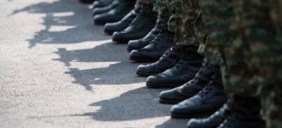 &Nu;&epsilon;&kappa;&rho;ό&sigmaf; &alpha;&xi;&iota;&omega;&mu;&alpha;&tau;&iota;&kappa;ό&sigmaf; &tau;&omicron;&upsilon; &sigma;&tau;&rho;&alpha;&tau;&omicron;ύ &alpha;&pi;ό έ&kappa;&rho;&eta;&xi;&eta; &omicron;&beta;ί&delta;&alpha;&sigmaf; -&Delta;&upsilon;&omicron; &tau;&rho;&alpha;&upsilon;&mu;&alpha;&tau;ί&epsilon;&sigmaf;