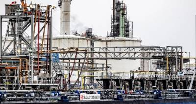 Πετρέλαιο - Φυσικό αέριο: Οι ελπίδες για τον πόλεμο και η επιστροφή της πανδημίας ρίχνουν - αλλά όχι πολύ - τις τιμές