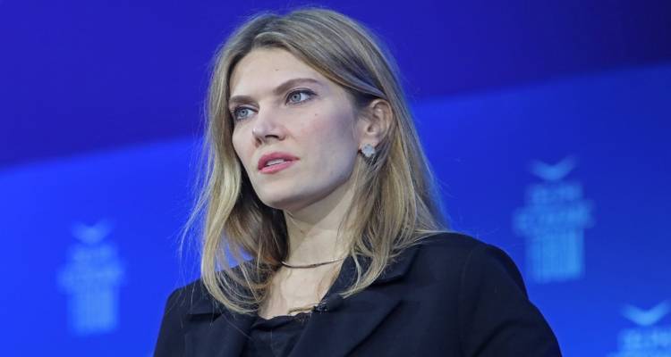 &Eta; &Epsilon;ύ&alpha; &Kappa;&alpha;ϊ&lambda;ή &kappa;&alpha;&tau;&alpha;&gamma;&gamma;έ&lambda;&lambda;&epsilon;&iota; &mu;&alpha;&sigma;&omicron;&nu;ί&alpha;, &pi;&alpha;&rho;&alpha;&beta;ί&alpha;&sigma;&eta; &delta;&iota;&kappa;&alpha;&iota;&omega;&mu;ά&tau;&omega;&nu; &kappa;&alpha;&iota; &sigma;&upsilon;&gamma;&kappa;&rho;&omicron;ύ&sigma;&epsilon;&iota;&sigmaf; &sigma;&upsilon;&mu;&phi;&epsilon;&rho;ό&nu;&tau;&omega;&nu; &sigma;&tau;&eta;&nu; έ&rho;&epsilon;&upsilon;&nu;&alpha; &gamma;&iota;&alpha; &tau;&omicron; Qatargate