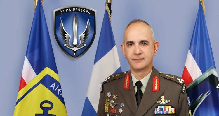 &Kappa;&rho;ί&sigma;&epsilon;&iota;&sigmaf; &sigma;&tau;&iota;&sigmaf; Έ&nu;&omicron;&pi;&lambda;&epsilon;&sigmaf; &Delta;&upsilon;&nu;ά&mu;&epsilon;&iota;&sigmaf;: &Nu;έ&omicron;&sigmaf; &alpha;&rho;&chi;&eta;&gamma;ό&sigmaf; &Gamma;&Epsilon;&Epsilon;&Theta;&Alpha; &omicron; &Delta;&eta;&mu;ή&tau;&rho;&eta;&sigmaf; &Chi;&omicron;ύ&pi;&eta;&sigmaf;