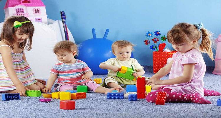 Σε απόγνωση γονείς της Λήμνου |Για πρώτη φορά το 43% των αιτήσεων έμειναν εκτός παιδικών σταθμών  (mp3)