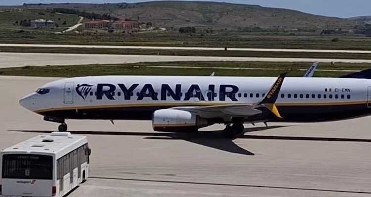 Η Ryanair &quot;προσγειώθηκε&quot; στη Λήμνο | Πρεμιέρα σήμερα για τη νέα αεροπορική σύνδεση
