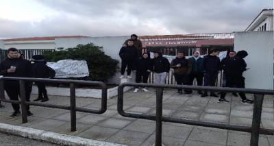 &Alpha;&nu;&alpha;&kappa;&omicron;ί&nu;&omega;&sigma;&eta; &tau;&eta;&sigmaf; &Kappa;&Nu;&Epsilon; &Lambda;ή&mu;&nu;&omicron;&upsilon; &mu;&epsilon; &alpha;&phi;&omicron;&rho;&mu;ή &tau;&iota;&sigmaf; &epsilon;&xi;&epsilon;&lambda;ί&xi;&epsilon;&iota;&sigmaf; &sigma;&tau;&omicron; &Epsilon;&Pi;&Alpha;&Lambda; &Mu;&omicron;ύ&delta;&rho;&omicron;&upsilon;