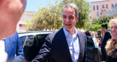&Alpha;&nu;&alpha;&sigma;&chi;&eta;&mu;&alpha;&tau;&iota;&sigma;&mu;ό&sigmaf; &epsilon;&nu;ό&psi;&epsilon;&iota;, &pi;&omicron;&iota;&epsilon;&sigmaf; &alpha;&lambda;&lambda;&alpha;&gamma;έ&sigmaf; &theta;&alpha; &gamma;ί&nu;&omicron;&upsilon;&nu; -&Epsilon;&kappa;&lambda;έ&gamma;&epsilon;&tau;&alpha;&iota; &nu;έ&omicron;&sigmaf; &gamma;&rho;&alpha;&mu;&mu;&alpha;&tau;έ&alpha;&sigmaf; &tau;&omicron;&upsilon; &kappa;ό&mu;&mu;&alpha;&tau;&omicron;&sigmaf;, &xi;&epsilon;&kappa;&iota;&nu;&omicron;ύ&nu; &pi;&epsilon;&rho;&iota;&omicron;&delta;&epsilon;ί&epsilon;&sigmaf;