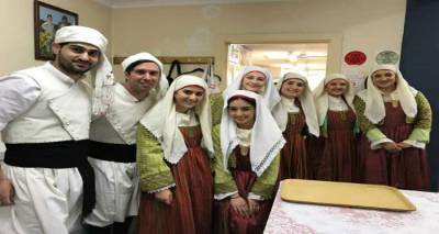 &Mu;&epsilon;&gamma;ά&lambda;&eta; &eta; &alpha;&nu;&tau;&alpha;&pi;ό&kappa;&rho;&iota;&sigma;&eta; &tau;&eta;&sigmaf; &pi;&alpha;&rho;&omicron;&iota;&kappa;ί&alpha;&sigmaf; &sigma;&tau;&omicron; &kappa;ά&lambda;&epsilon;&sigma;&mu;&alpha; &tau;&omega;&nu; &Lambda;&eta;&mu;&nu;&iota;ώ&nu;